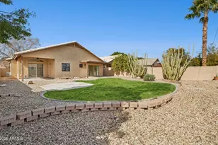 3027 N 83rd Pl, Scottsdale, AZ 85251 - Photo 13