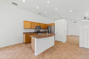 17534 W Coyote Trail Dr, Goodyear, AZ 85338 - Photo 5
