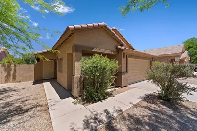 17534 W Coyote Trail Drive, Goodyear, AZ 85338 - Photo 3