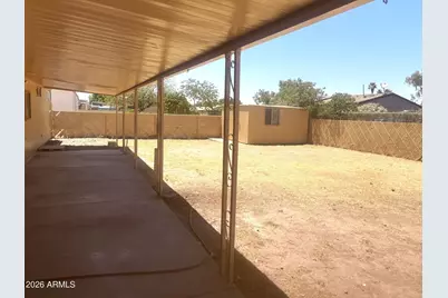 7008 W Wanda Lynn Lane, Peoria, AZ 85382 - Photo 11