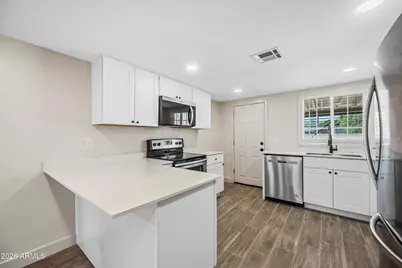 750 W 1st Place, Mesa, AZ 85201 - Photo 7