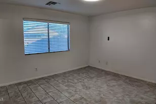 10617 W Pima St, Tolleson, AZ 85353 - Photo 23