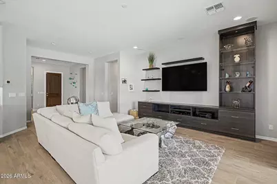10369 W Rowel Road, Peoria, AZ 85383 - Photo 9