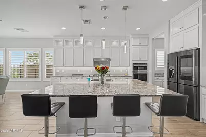 10369 W Rowel Road, Peoria, AZ 85383 - Photo 11