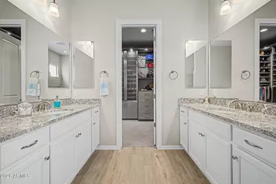 10369 W Rowel Road, Peoria, AZ 85383 - Photo 17