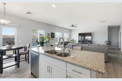 14911 S Capistrano Road, Arizona City, AZ 85123 - Photo 11