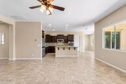 2827 E Muirfield Street, Gilbert, AZ 85298 - Photo 7