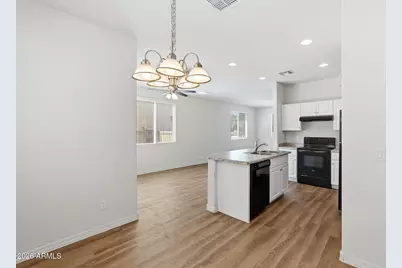 5437 W Albeniz Place, Phoenix, AZ 85043 - Photo 11