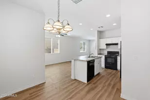 5437 W Albeniz Pl, Phoenix, AZ 85043 - Photo 11