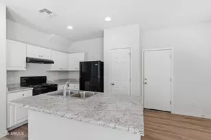 5437 W Albeniz Pl, Phoenix, AZ 85043 - Photo 7