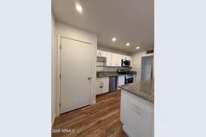 6826 W Pierson Street, Phoenix, AZ 85033 - Photo 7