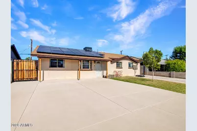 6826 W Pierson Street, Phoenix, AZ 85033 - Photo 1