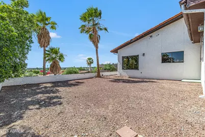 7016 N 23rd Place, Phoenix, AZ 85020 - Photo 23