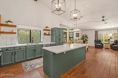 9039 W Utopia Road, Peoria, AZ 85382 - Photo 15
