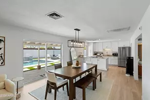 8125 E Palm Ln, Scottsdale, AZ 85257 - Photo 23
