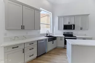 9019 W Acoma Dr, Peoria, AZ 85381 - Photo 9