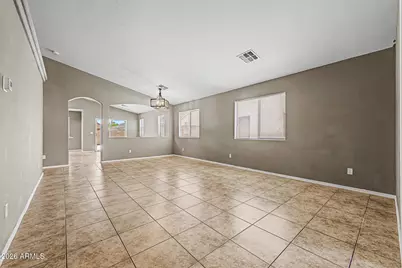 8613 W Crown King Road, Tolleson, AZ 85353 - Photo 5