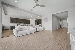 18977 W Desert Hls Dr, Surprise, AZ 85388 - Photo 7