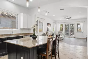 2341 W Bramble Berry Ln, Phoenix, AZ 85085 - Photo 9