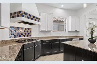2341 W Bramble Berry Lane, Phoenix, AZ 85085 - Photo 11