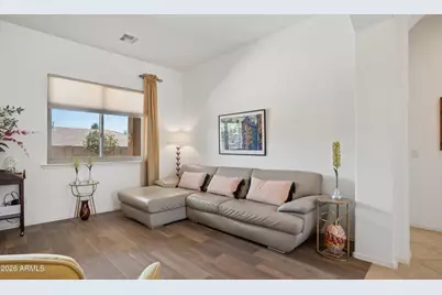2341 W Bramble Berry Lane, Phoenix, AZ 85085 - Photo 15