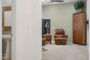 2341 W Bramble Berry Ln, Phoenix, AZ 85085 - Photo 27