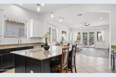 2341 W Bramble Berry Lane, Phoenix, AZ 85085 - Photo 13
