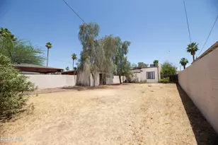 1606 W Lynwood St, Phoenix, AZ 85007 - Photo 27