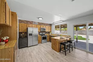 2619 E Bluefield Ave, Phoenix, AZ 85032 - Photo 9