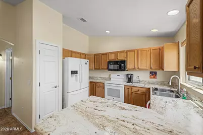 14121 S Redondo Road, Arizona City, AZ 85123 - Photo 9