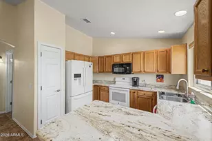 14121 S Redondo Rd, Arizona City, AZ 85123 - Photo 9