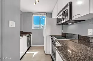 4206 N 38th St, Phoenix, AZ 85018 - Photo 15