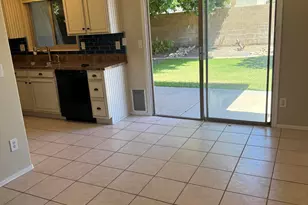 13372 W Ocotillo Ln, Surprise, AZ 85374 - Photo 5