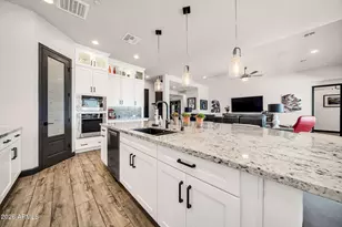 11613 W Tenaza Dr, Peoria, AZ 85383 - Photo 21