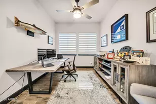 11613 W Tenaza Dr, Peoria, AZ 85383 - Photo 41