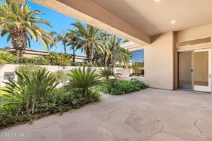 7460 E Tuckey Ln, Scottsdale, AZ 85250 - Photo 11