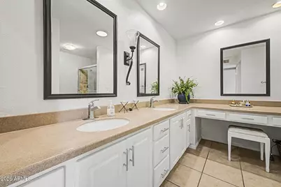 26609 S Truro Drive, Sun Lakes, AZ 85248 - Photo 5