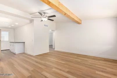 6049 W Laurie Lane #Apt 5, Glendale, AZ 85302 - Photo 3