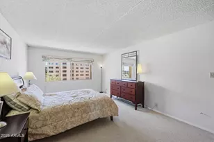 7910 E Camelback Rd, Scottsdale, AZ 85251 - Photo 11