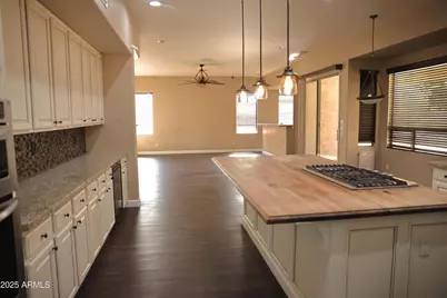 562 N Danielson Way, Chandler, AZ 85225 - Photo 11