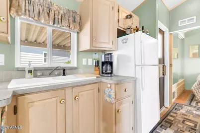 1356 W Kiowa Circle #356, Apache Junction, AZ 85119 - Photo 11