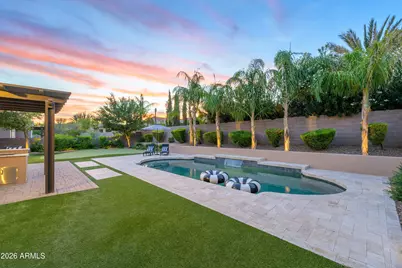 336 W Alamosa Drive, Chandler, AZ 85248 - Photo 3