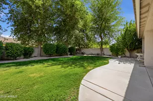957 E Chelsea Dr, San Tan Valley, AZ 85140 - Photo 31