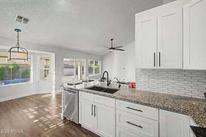 7302 E Clovis Avenue, Mesa, AZ 85208 - Photo 11