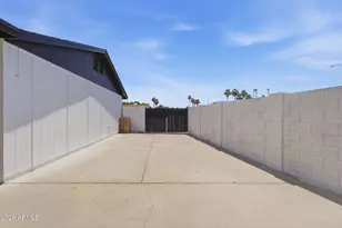 182 S Oak St, Chandler, AZ 85226 - Photo 33