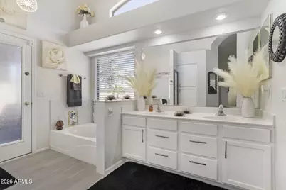 42596 W Bunker Drive, Maricopa, AZ 85138 - Photo 19
