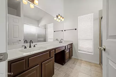 6725 W Utopia Road, Glendale, AZ 85308 - Photo 15