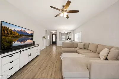 1177 W Joshua Tree Avenue, San Tan Valley, AZ 85140 - Photo 5