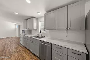 20574 E Park View Ln, Mayer, AZ 86333 - Photo 11