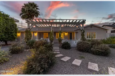 4126 N 44th Place, Phoenix, AZ 85018 - Photo 1